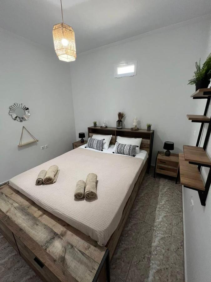 Beach Apartment Edem First Floor Perivolos  Buitenkant foto