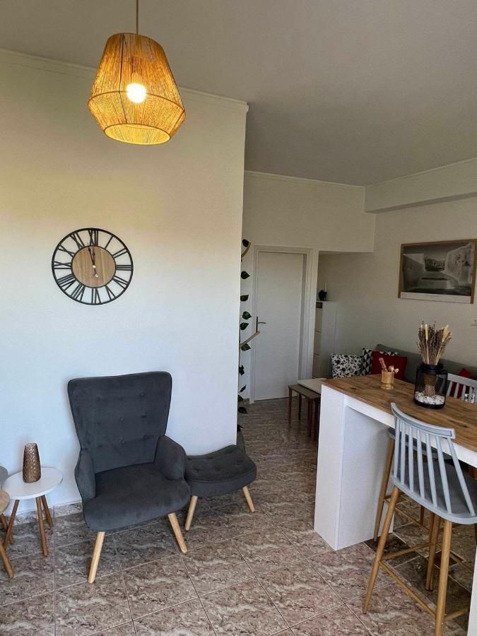 Beach Apartment Edem First Floor Perivolos  Buitenkant foto