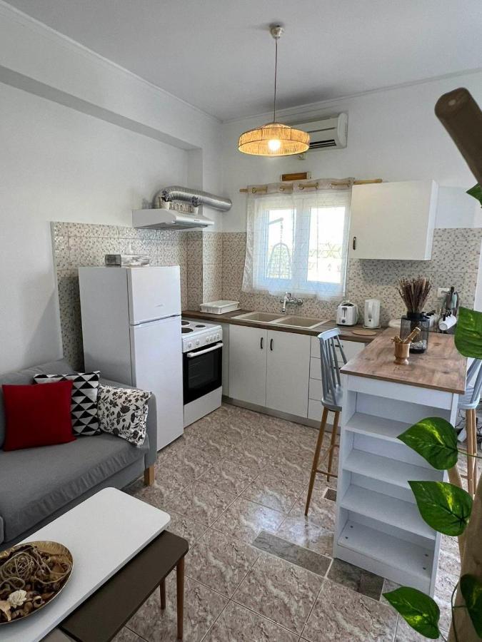 Beach Apartment Edem First Floor Perivolos  Buitenkant foto